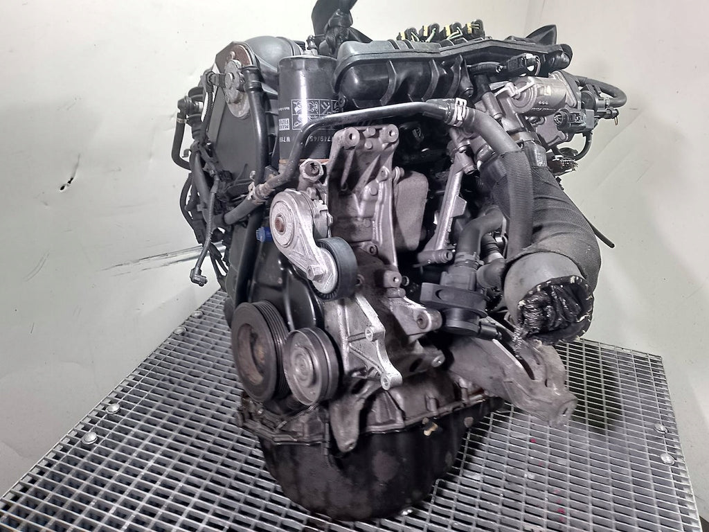 Motor Audi A4 B8 CDH 1.8 TFSI 2010 Benzin Engine Unkomplett