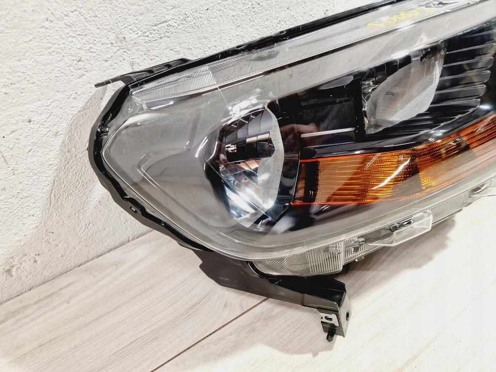 Frontscheinwerfer Ford Ranger EB3B-13W029-AEB Rechts Scheinwerfer Headlight