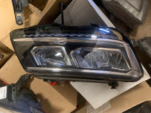 Load image into Gallery viewer, Frontscheinwerfer VW Tiguan 5NB941036B Full LED Rechts Scheinwerfer Headlight SCH1105456421iw