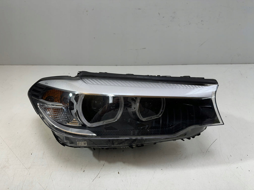 Frontscheinwerfer BMW 5 G31 G30 743920001Z LED Rechts Scheinwerfer Headlight SCH7458736278yu
