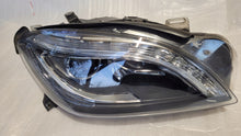 Load image into Gallery viewer, Frontscheinwerfer Mercedes-Benz W166 A1668205559 LED Rechts Headlight