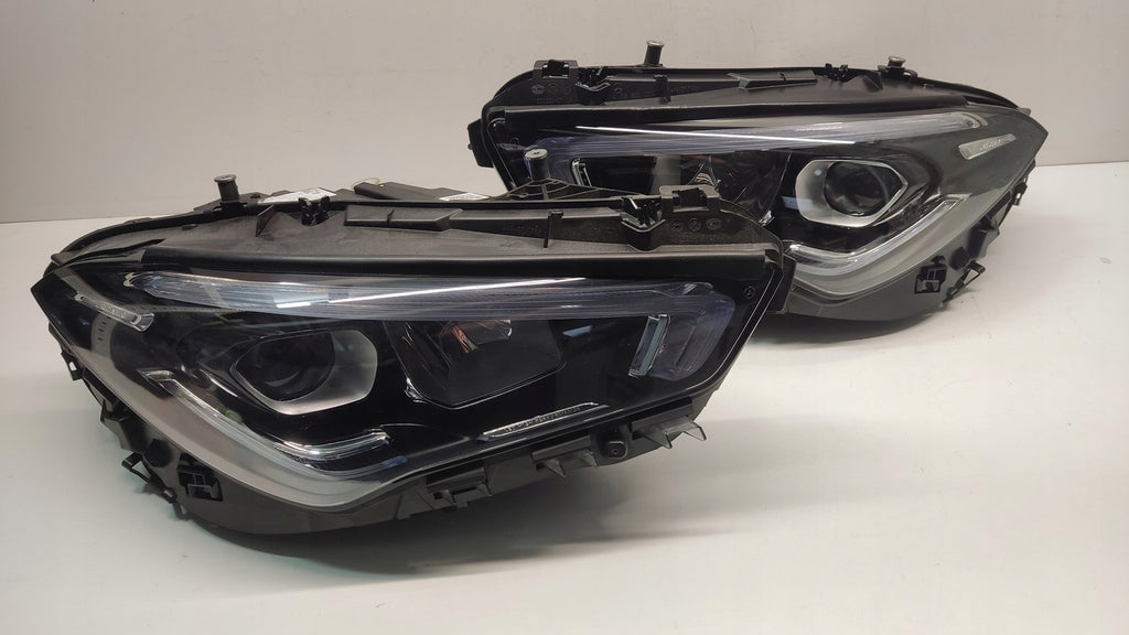 Frontscheinwerfer Mercedes-Benz Cla A1189068300 LED Rechts oder Links