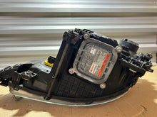 Laden Sie das Bild in den Galerie-Viewer, Frontscheinwerfer Mercedes-Benz A9608200739 Rechts Scheinwerfer Headlight SCH8720858808zz