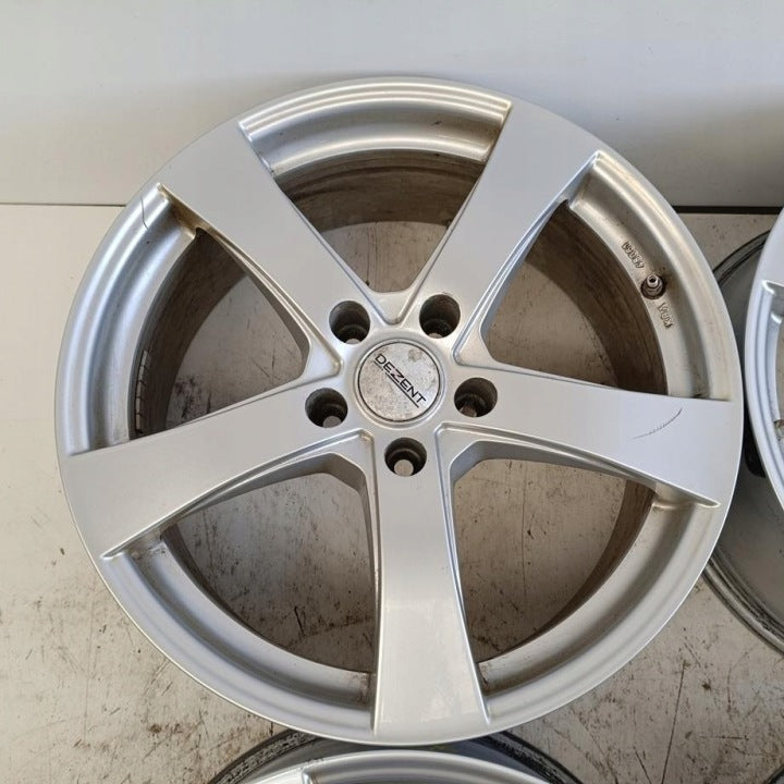 4x Alufelge 18 Zoll 8.0" 5x114.3 45ET Glanz Silber Toyota Avalon Rim Wheel FEL1053594722wi