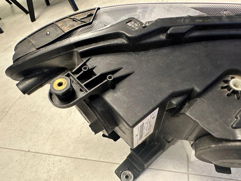 Frontscheinwerfer VW Caddy 2K8941005A Halogen Links Scheinwerfer Headlight SCH8833460839vn