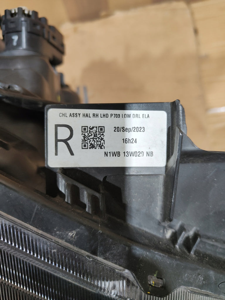 Frontscheinwerfer Ford Ranger N1WB-13W020-NB Rechts Scheinwerfer Headlight SCH5285680231jd