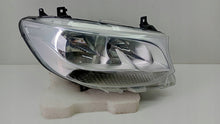 Laden Sie das Bild in den Galerie-Viewer, Frontscheinwerfer Mercedes-Benz Sprinter A9109060100 Rechts Headlight SCH9550479613pa