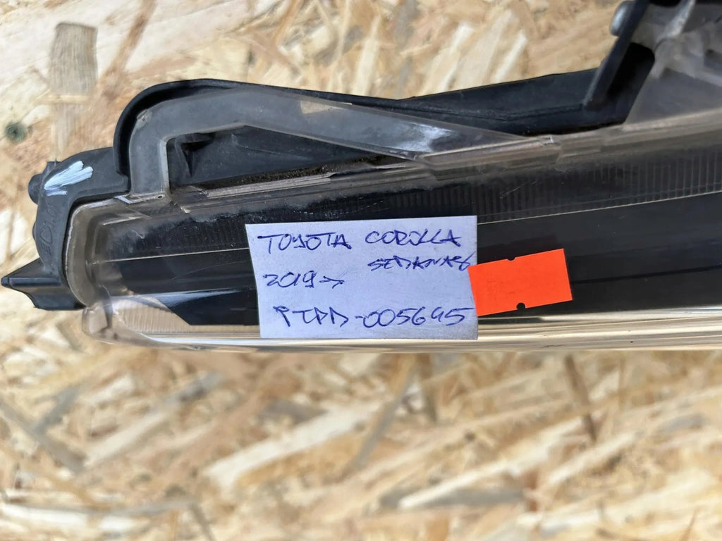 Frontscheinwerfer Toyota Corolla 8111002T5100 Rechts Scheinwerfer Headlight SCH4691490798wx