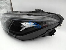 Laden Sie das Bild in den Galerie-Viewer, Frontscheinwerfer VW Passat 3J1941005 LED Links Scheinwerfer Headlight SCH5721705081wb