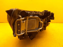 Laden Sie das Bild in den Galerie-Viewer, Frontscheinwerfer VW T7 7T1941081C LED Links Scheinwerfer Headlight