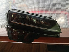 Laden Sie das Bild in den Galerie-Viewer, Frontscheinwerfer Skoda Karoq 57B941016B LED Rechts Scheinwerfer Headlight SCH9343803848bd