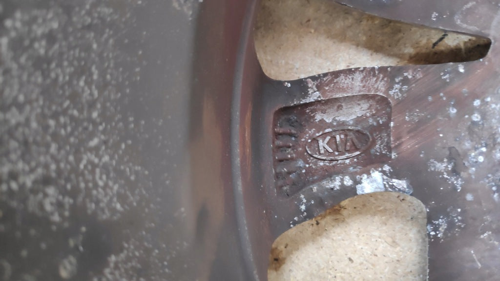 1x Alufelge 14 Zoll 5.5" 4x100 45ET Glanz Silber 52910-G6200 Kia Picanto FEL4548122330zn