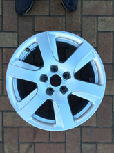 Load image into Gallery viewer, 1x Alufelge 17 Zoll 7.5&quot; 5x112 4G0601025L Audi Rim Wheel