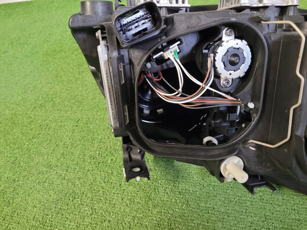 Frontscheinwerfer BMW X1 E84 7290239 Xenon Links Scheinwerfer Headlight SCH3320119127jn