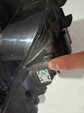 Laden Sie das Bild in den Galerie-Viewer, Frontscheinwerfer VW Id.4 11B941036M LED Rechts Scheinwerfer Headlight SCH9310948834pd