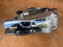 Load image into Gallery viewer, Frontscheinwerfer BMW F26 F25 7401131 7401132 Xenon Rechts oder Links