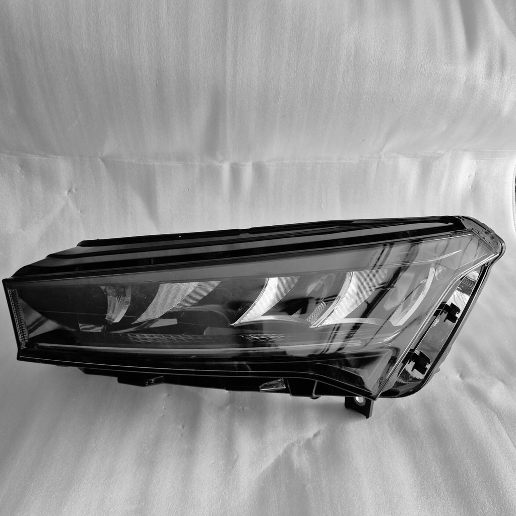 Frontscheinwerfer Skoda Enyaq 5LB941015F Links Scheinwerfer Headlight SCH6185032364az