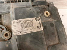 Laden Sie das Bild in den Galerie-Viewer, Frontscheinwerfer VW Passat 3C0941752G Xenon Rechts Scheinwerfer Headlight SCH4500405332sq