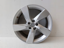 Load image into Gallery viewer, 1x Alufelge 17 Zoll 6.5&quot; 5x100 2GM601025 VW T-Cross Rim Wheel