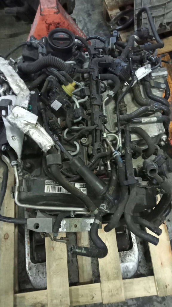 Motor Audi Seat Skoda VW CRB 2.0 TDI 100TKm Diesel Engine Unkomplett