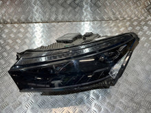 Laden Sie das Bild in den Galerie-Viewer, Frontscheinwerfer Skoda Enyaq 5LB941015G Links Scheinwerfer Headlight