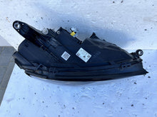 Laden Sie das Bild in den Galerie-Viewer, Frontscheinwerfer Mercedes-Benz Gle A1679067804 LED Rechts Headlight SCH6717471456ri