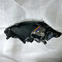 Laden Sie das Bild in den Galerie-Viewer, Frontscheinwerfer Tesla S 6005910-00-C Xenon Links Scheinwerfer Headlight
