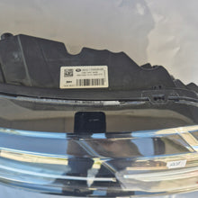 Load image into Gallery viewer, Frontscheinwerfer Land Rover Range Velar J8A2-13W029-BE Full LED Rechts SCH7493514560bb