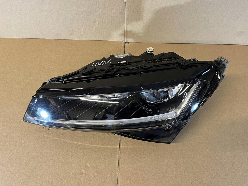 Frontscheinwerfer Skoda Superb III 3V1941015D LED Links Scheinwerfer Headlight