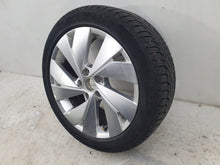 Load image into Gallery viewer, 1x Alufelge 17 Zoll 7.5" 5x112 51ET 5H0601025C VW Golf Viii Rim Wheel FEL6450433742es