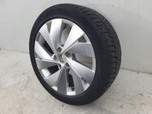 Load image into Gallery viewer, 1x Alufelge 17 Zoll 7.5" 5x112 51ET 5H0601025C VW Golf Viii Rim Wheel FEL6450433742es