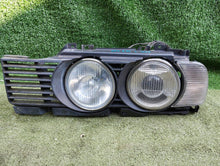 Laden Sie das Bild in den Galerie-Viewer, Frontscheinwerfer BMW 5 E34 0301384201 Links Scheinwerfer Headlight SCH5207522392yn