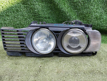 Laden Sie das Bild in den Galerie-Viewer, Frontscheinwerfer BMW 5 E34 8355728 0301384201 Links Scheinwerfer Headlight SCH3628515780jr