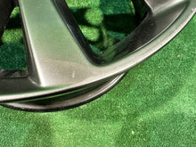 Laden Sie das Bild in den Galerie-Viewer, 1x Alufelge 18 Zoll 7.0&quot; 5x114.3 45ET 9965787080 Mazda Cx-30 Cx30 Rim Wheel