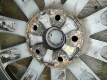 Load image into Gallery viewer, 1x Alufelge 18 Zoll 6.5&quot; 5x114.3 8086-22 Nissan Qashqai Rim Wheel