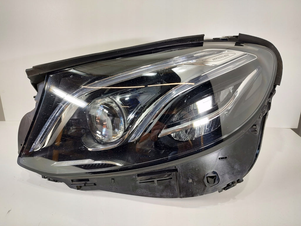 Frontscheinwerfer Mercedes-Benz W213 A2059064704KZ LED Links Headlight SCH8752000045bu