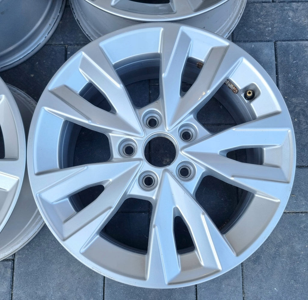 4x Alufelge 16 Zoll 6.5" 5x112 43ET Glanz Silber 8Y0071496 Audi Rim Wheel FEL6165569643cb