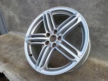 Load image into Gallery viewer, 1x Alufelge 19 Zoll 8.5&quot; 5x112 8U0601025AC Audi Q3 Rim Wheel