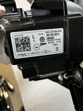 Load image into Gallery viewer, Frontscheinwerfer VW Golf VIII 5H1941005A LED Ein Stück (Rechts oder Links) SCH8839963153ar