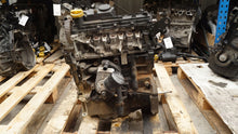 Laden Sie das Bild in den Galerie-Viewer, Motor Renault I K9KB608 K9KS8320 1.5 DCI 12TKm Diesel Engine Unkomplett