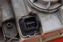 Laden Sie das Bild in den Galerie-Viewer, Frontscheinwerfer Kia Magentis 92101-3C000R Rechts Scheinwerfer Headlight