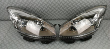 Laden Sie das Bild in den Galerie-Viewer, Frontscheinwerfer Citroën C4 Grand Picasso Xenon Ein Stück (Rechts oder Links)