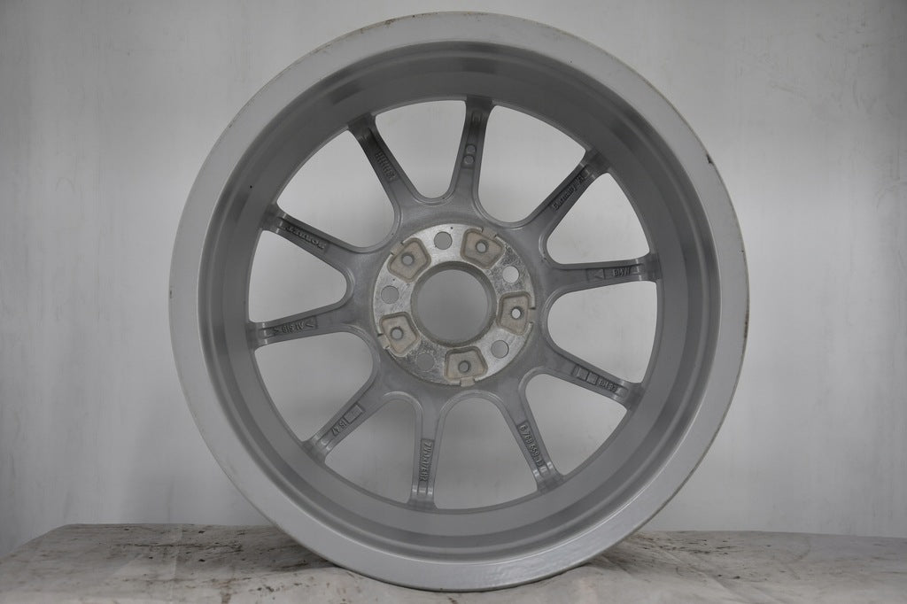 1x Alufelge 17 Zoll 7.5" 5x120 47ET Glanz Silber 6768559 BMW 1 Rim Wheel FEL3968172765rk