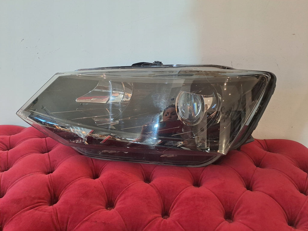 Frontscheinwerfer Skoda Fabia 6V1941015B Links Scheinwerfer Headlight