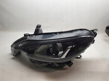 Load image into Gallery viewer, Frontscheinwerfer Peugeot 108 81150-0H150 Links Scheinwerfer Headlight