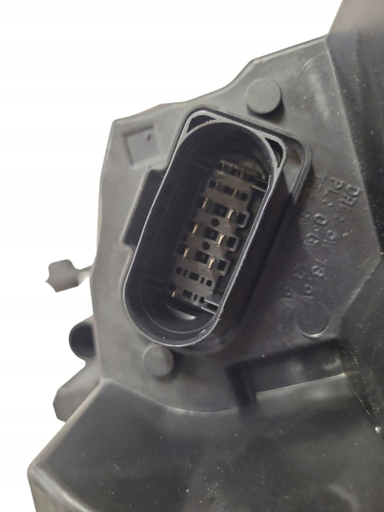 Frontscheinwerfer Skoda Fabia 6VB941015 Links Scheinwerfer Headlight SCH9628134672mj