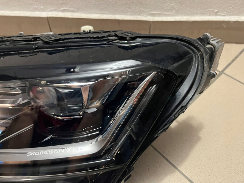Frontscheinwerfer Skoda Superb III 3V1941015D Full LED Links Headlight SCH9535921046un
