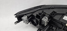 Laden Sie das Bild in den Galerie-Viewer, Frontscheinwerfer VW Tiguan 5NB941081G Links Scheinwerfer Headlight