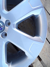 Laden Sie das Bild in den Galerie-Viewer, 1x Alufelge 18 Zoll 7.0" 5x108 Glanz Silber 31200545 31290871 Volvo Xc90 I Xc60 FEL3570984844lh