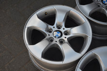 Load image into Gallery viewer, 4x Alufelge 17 Zoll 8.0" 5x108 46ET Silber BMW X3 E83 Rim Wheel FEL4390822729ow